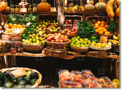 Vegtable stand with fruits